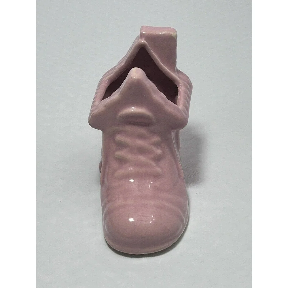 Vintage Old Lady That Lived in a Shoe Planter, Nursery Decor, Baby Shower. - Picture 2 of 11
